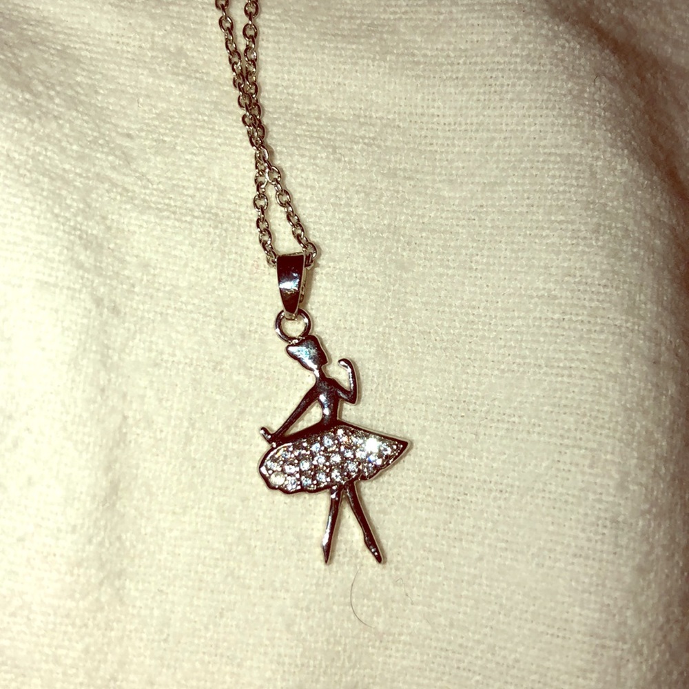 Ballerina neckalce